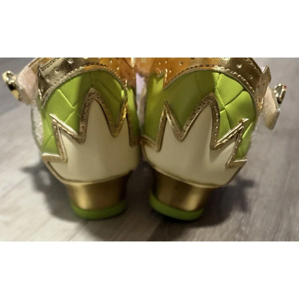 Girls Disney Princess and the Frog Tiana Shoes Size 9/10 NWT A7